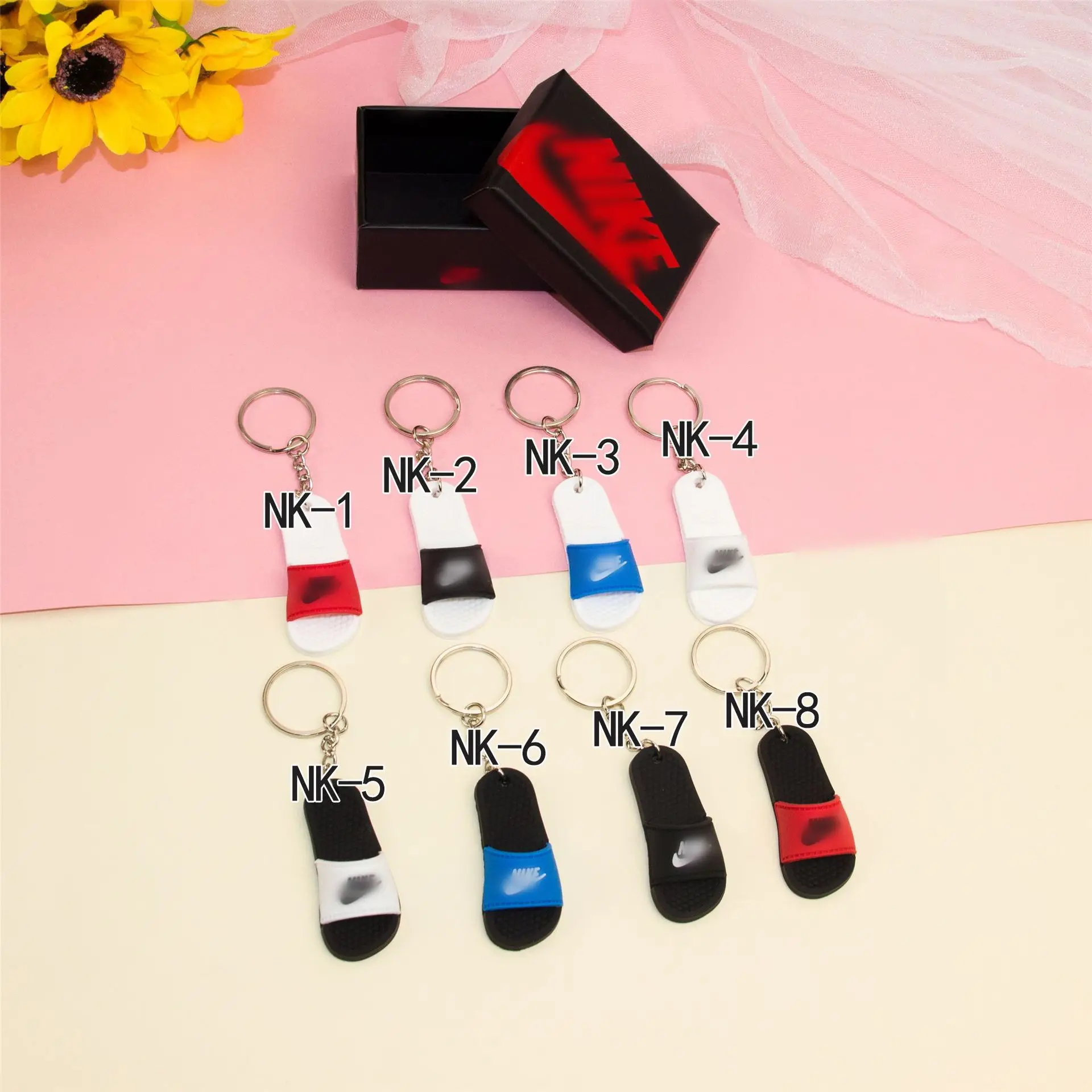 3d Slipper Keychains Couple Bag Shoe Keychain 3d Sneaker With Boxes 3d