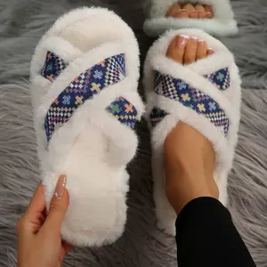 Factory Cheaper Bedroom Furry Slippers Women's Fashion Warm Slides Soft Massage Sole Cross Strap Slides Slipper