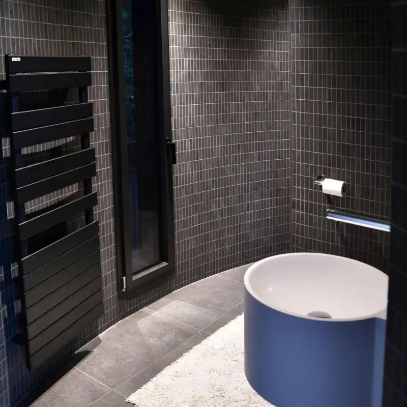Waterproof Modular Steel Wood Prefabricated House European Style Small Home Villa Office Bathroom for Apartment Warehouse Use