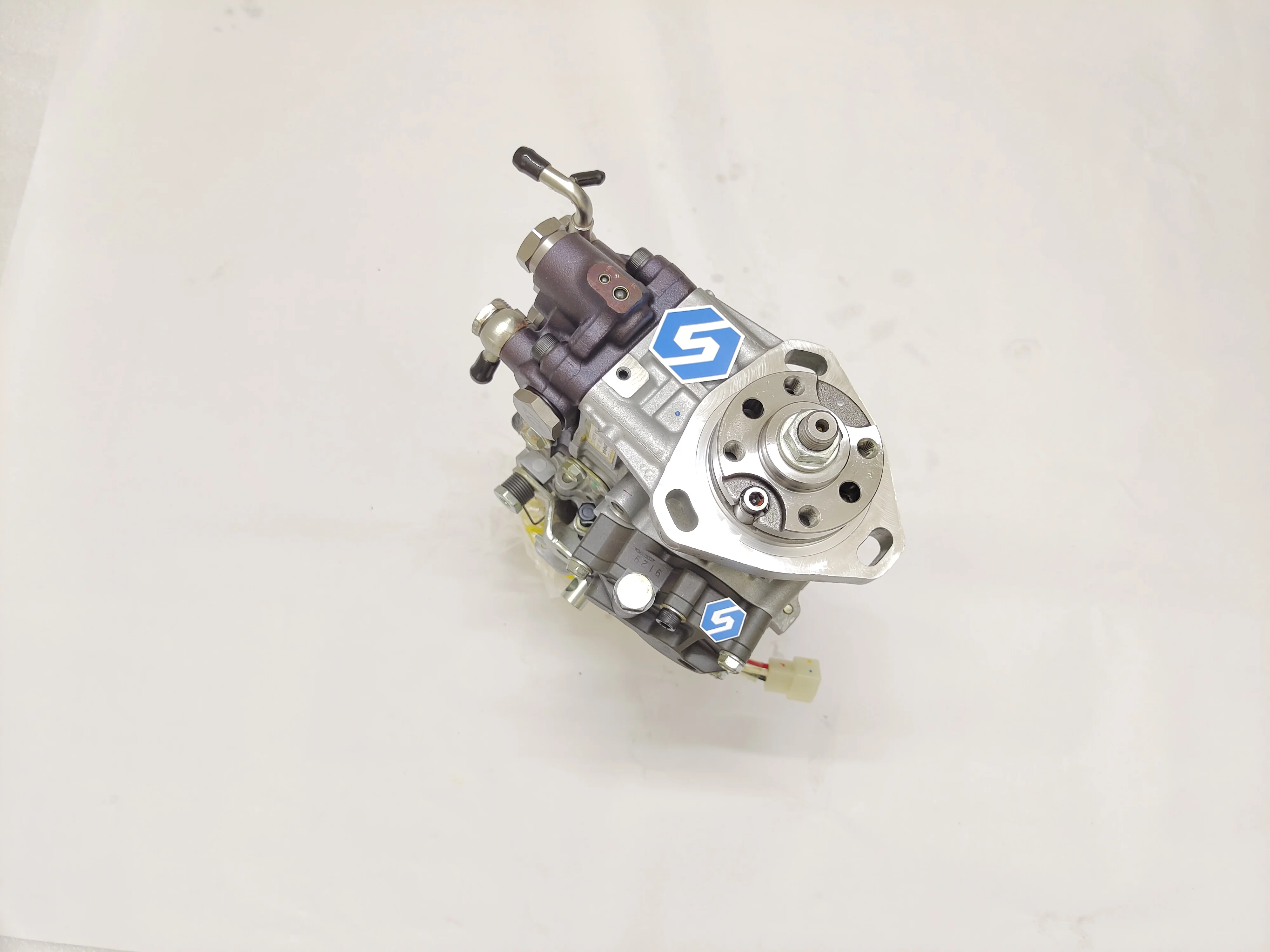 Original 4TNV84 4TNV88 4TNV94 4TNV98 Engine Fuel Injector Pump