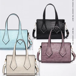 Wholesale fashion handbags 2021 new designer Baotou pillow handbags famous brand women