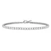 Pulsera de plata con pedrería.