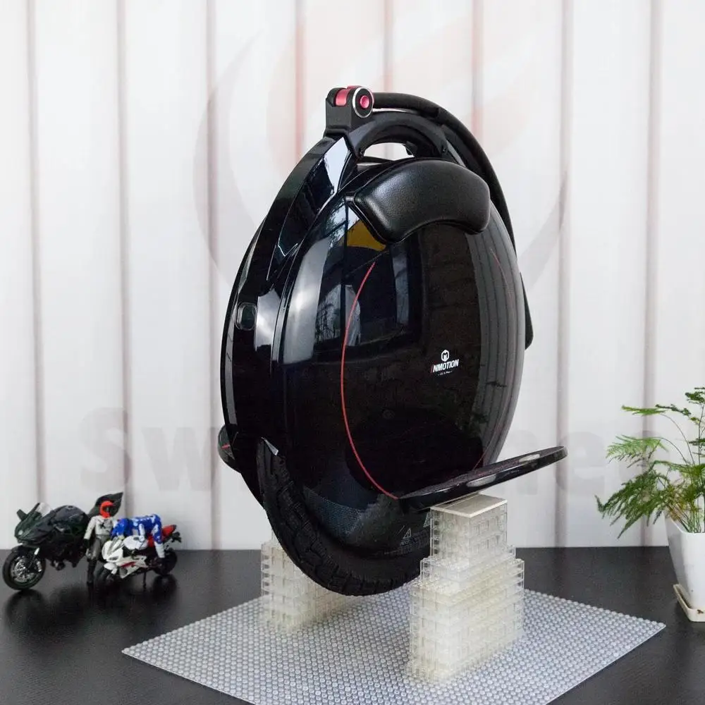 Inmotion V5F Electric One Wheel Unicycle, Max Speed 25km/h