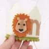 Beige Lion Head Crown