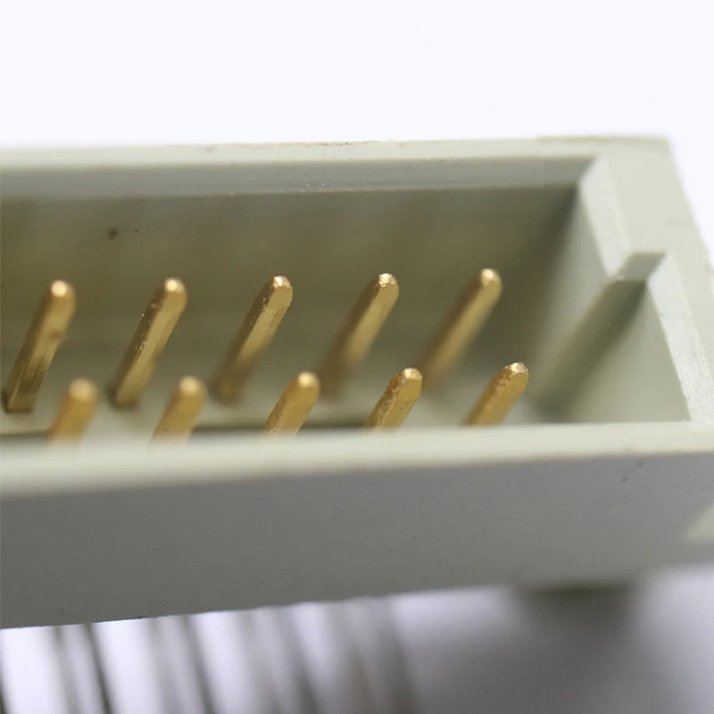 
 2,54 мм DIN 41612 мужской двухрядный прямоугольный  