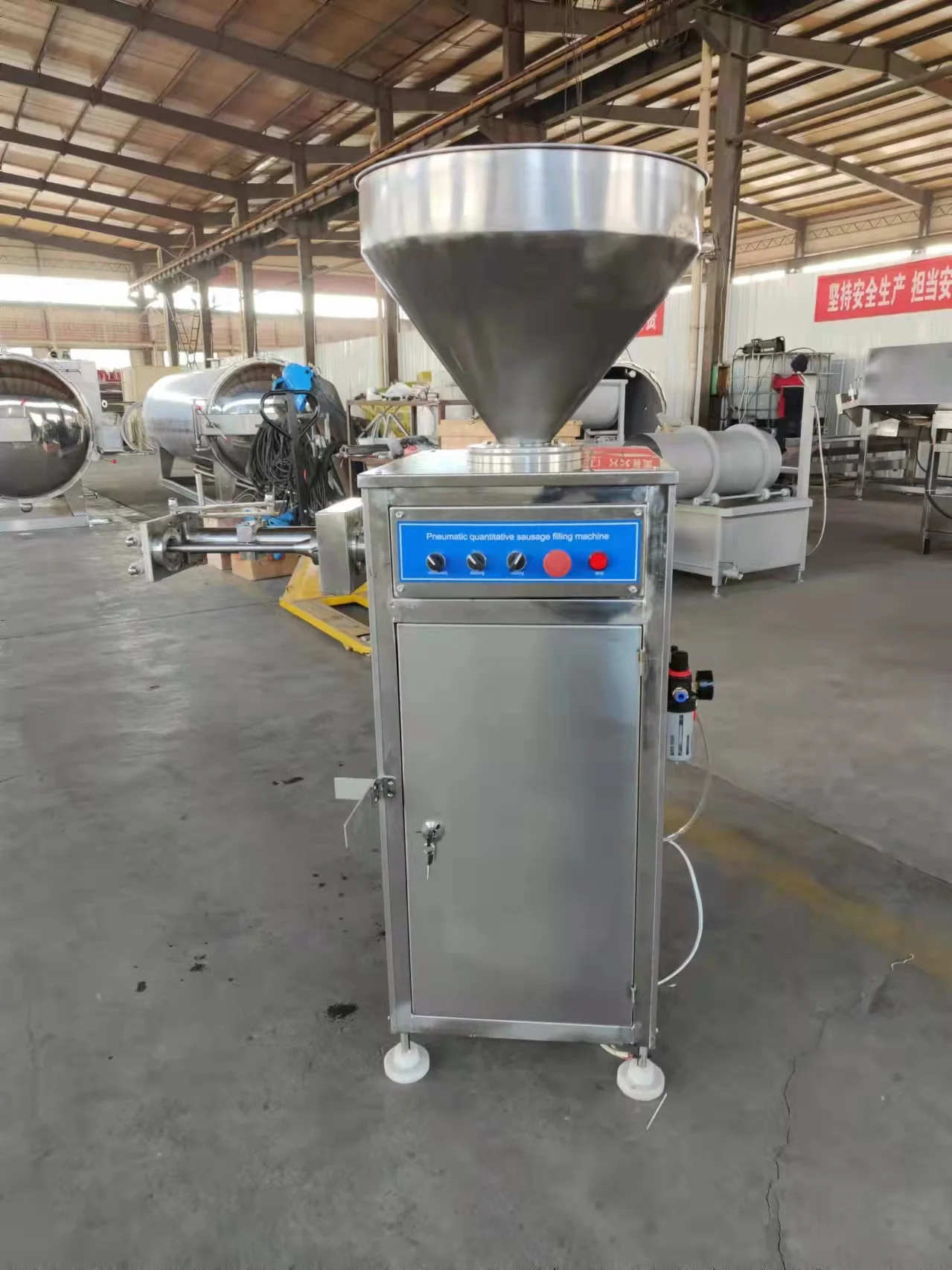 Small Automatic Sausage Fillings and Linking Machine