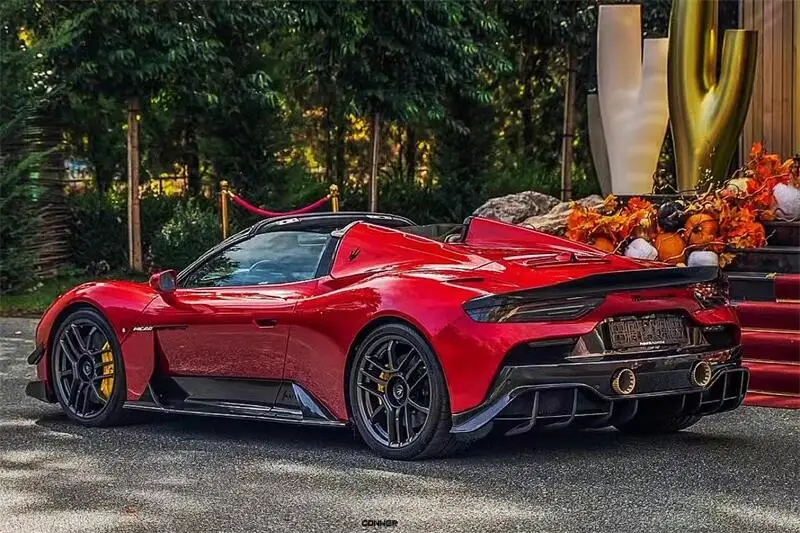 Spoiler Traseiro para Maserati MC20 foto 4