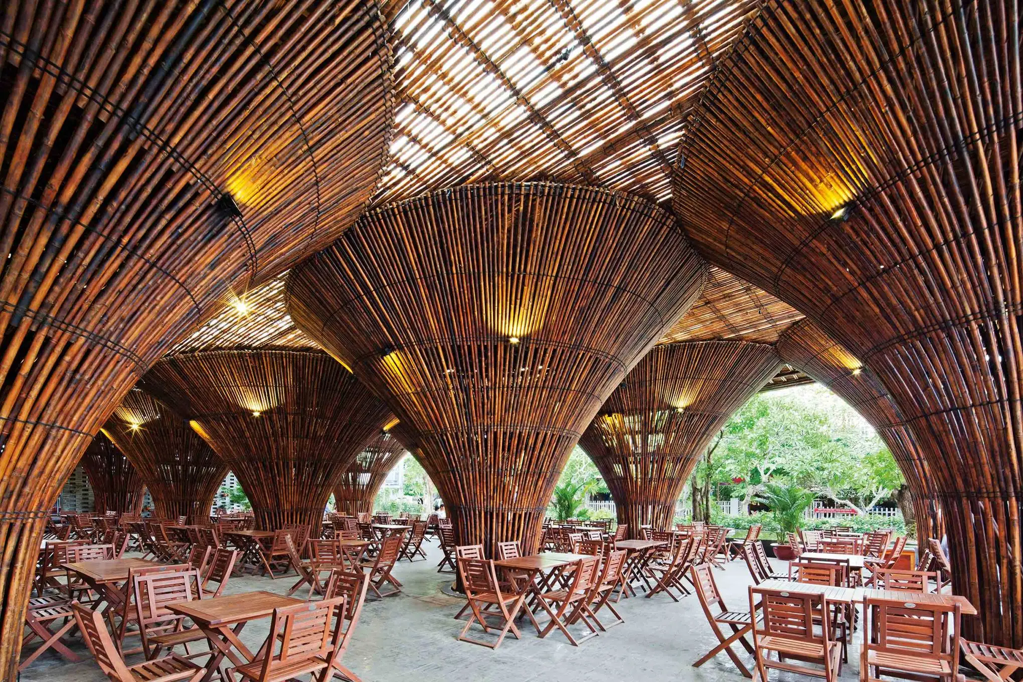 Maldives 5 Star Hotel Project Customized Commercial Tropical Island Resort Furniture Supplier