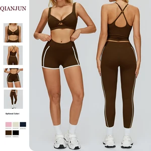 Custom 4-Piece Active Yoga Sets Crop Top Sport Bra Seamless Gym Fitness Sets With Side Pockets Shorts Lightweight Yoga Sets