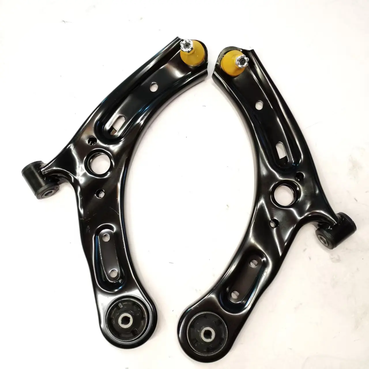 Automobile Control Arm for Great Wall Jolion 2904117xgw02a 2904118xgw02a
