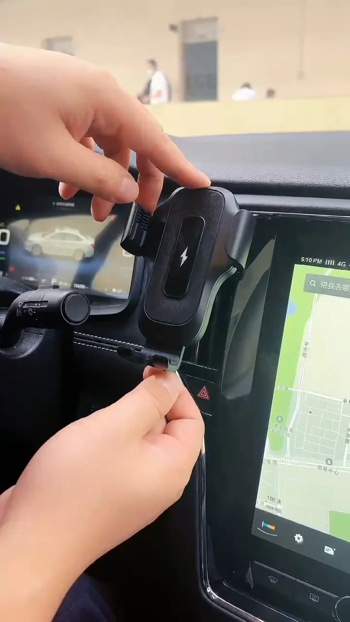 Car Wireless Charger 360 Degree Rotation Auto Clamping 15w Fast