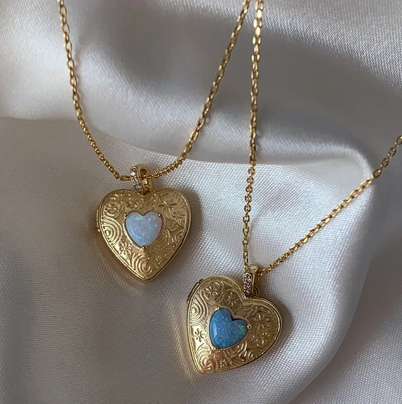 Unique Style INS Real Gold Plating Brass Fake Opal Gemstone Heart Photo Locket Pendant Necklace Fashion