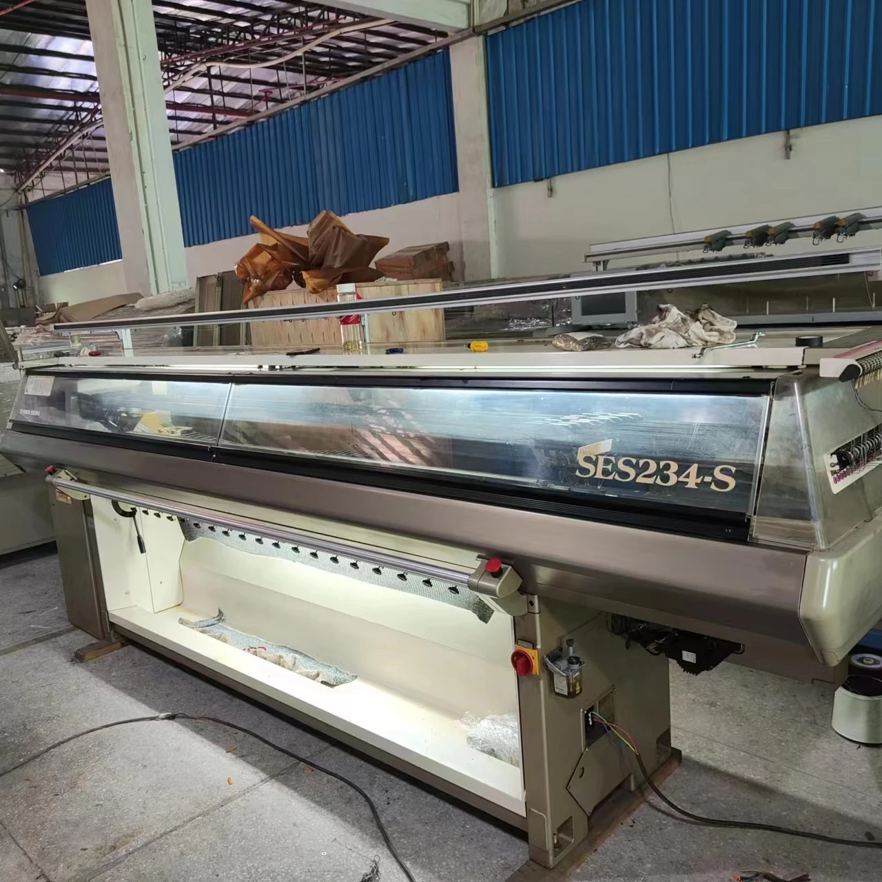 Groz Shima Seiki SES234-S 07G - Versatile Double Knitting Machine