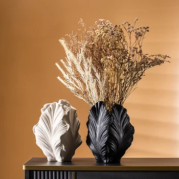 2024 New Design Art White Home Decor Vase Modern Ceramic Nordic Style Vases Flower Vase