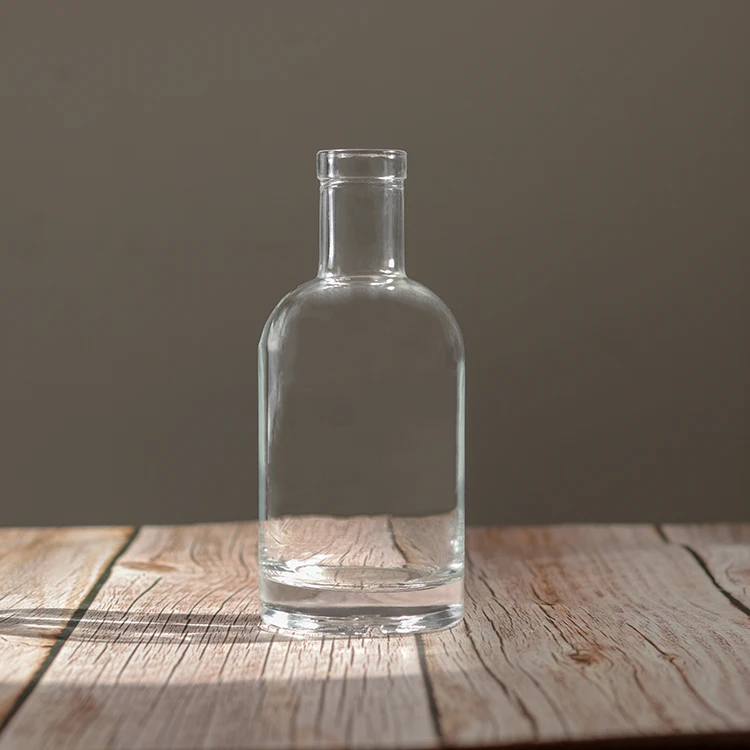 200ml 375ml 500ml 700ml 750ml 1000ml Whiskey Gin Whisky Liquor Glass Vodka Spirit Bottle for Liquor