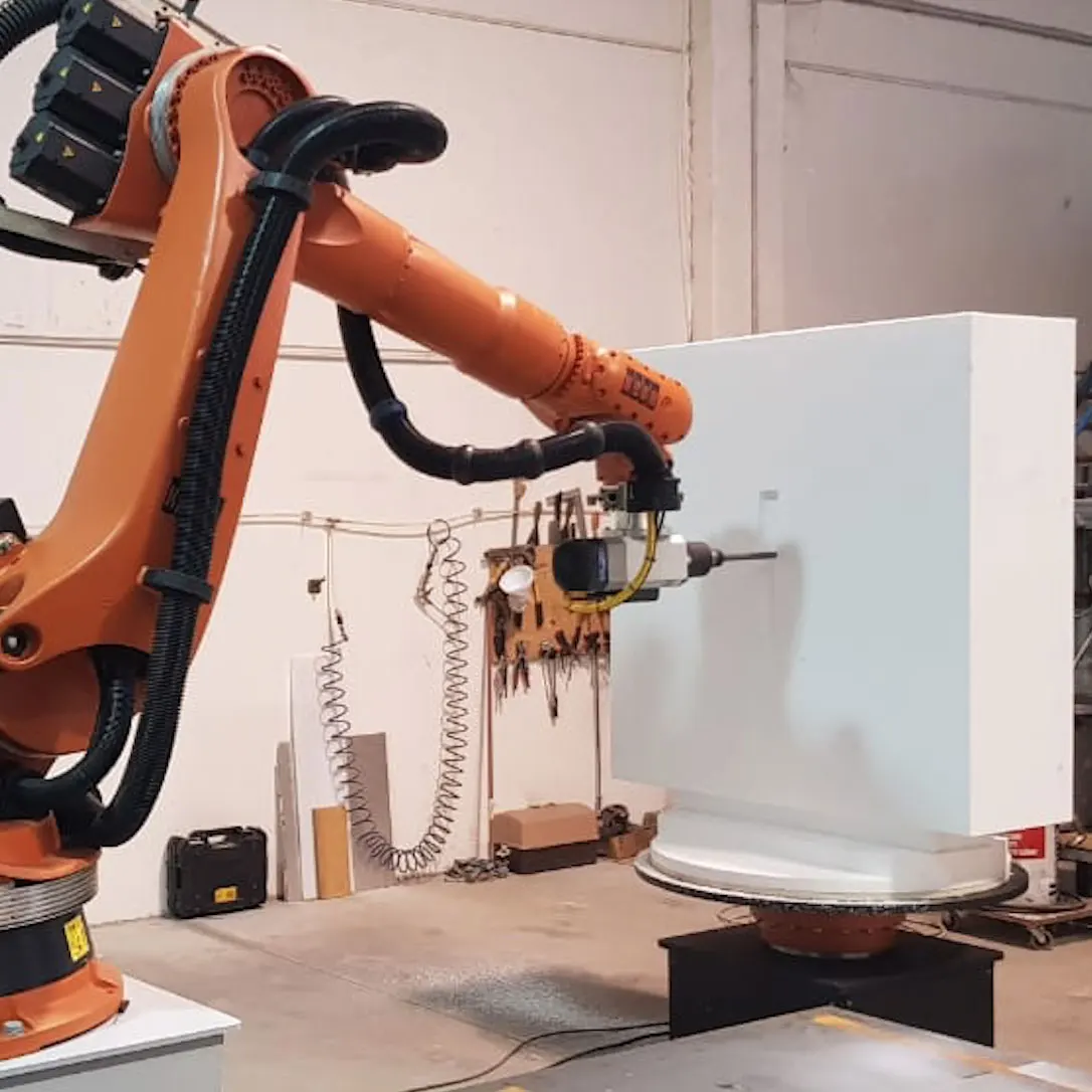 Axis Robot Arm CNC for 3D Model Making KUKA 210