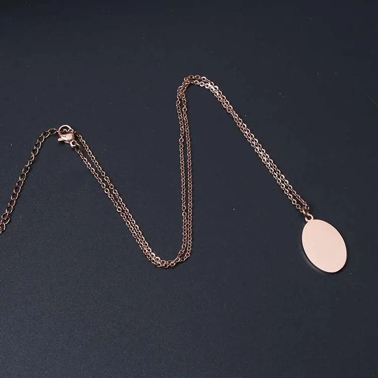 Custom Oval Pendant Chain Necklace