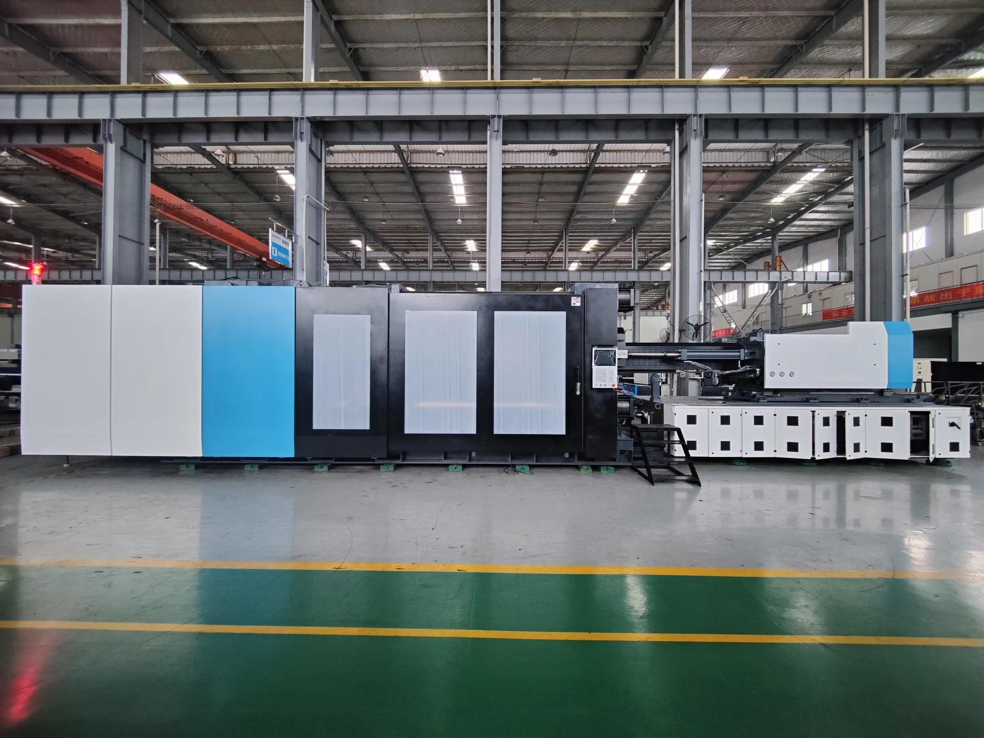 Highshine Plastic Injection Machine Plastic Moulding Boxes Base Plastic Injection Mold Making Machine