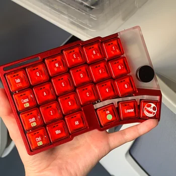 Jezail Funder Cornix スプリットキーボード メカニカル RGBバックライト
