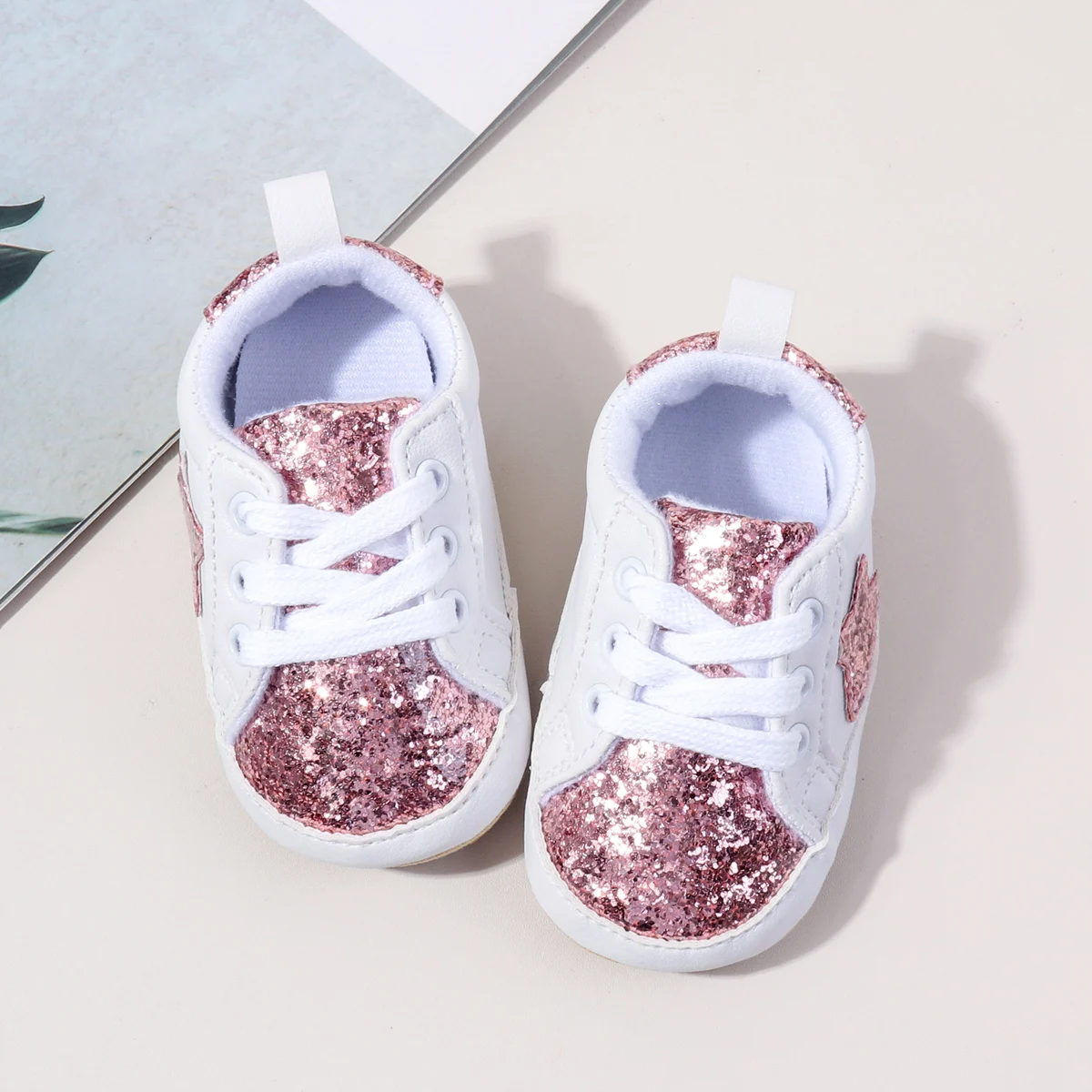 Bling Design Baby Toddler Sport Unisex Shoes Baby Walking Shoes TPR Anti-slip Outsole supplier