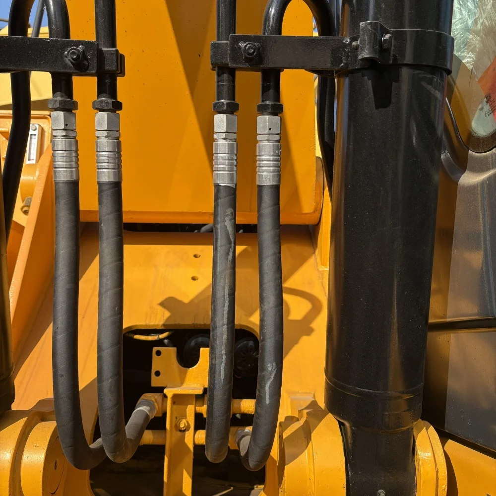 Used JCB JS220LC Excavator for Sale, 22 Ton, High Quality, Best After Service, in Stock