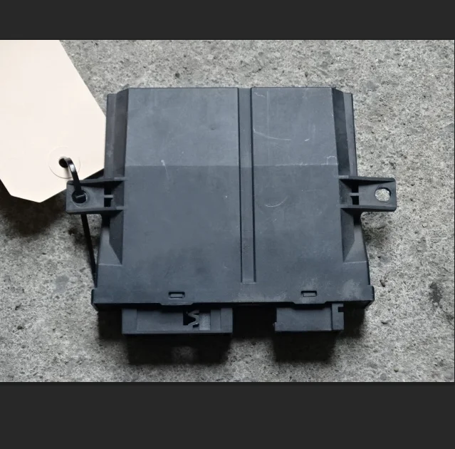 VIT CONTROL BLOCK DOORS A0004462732