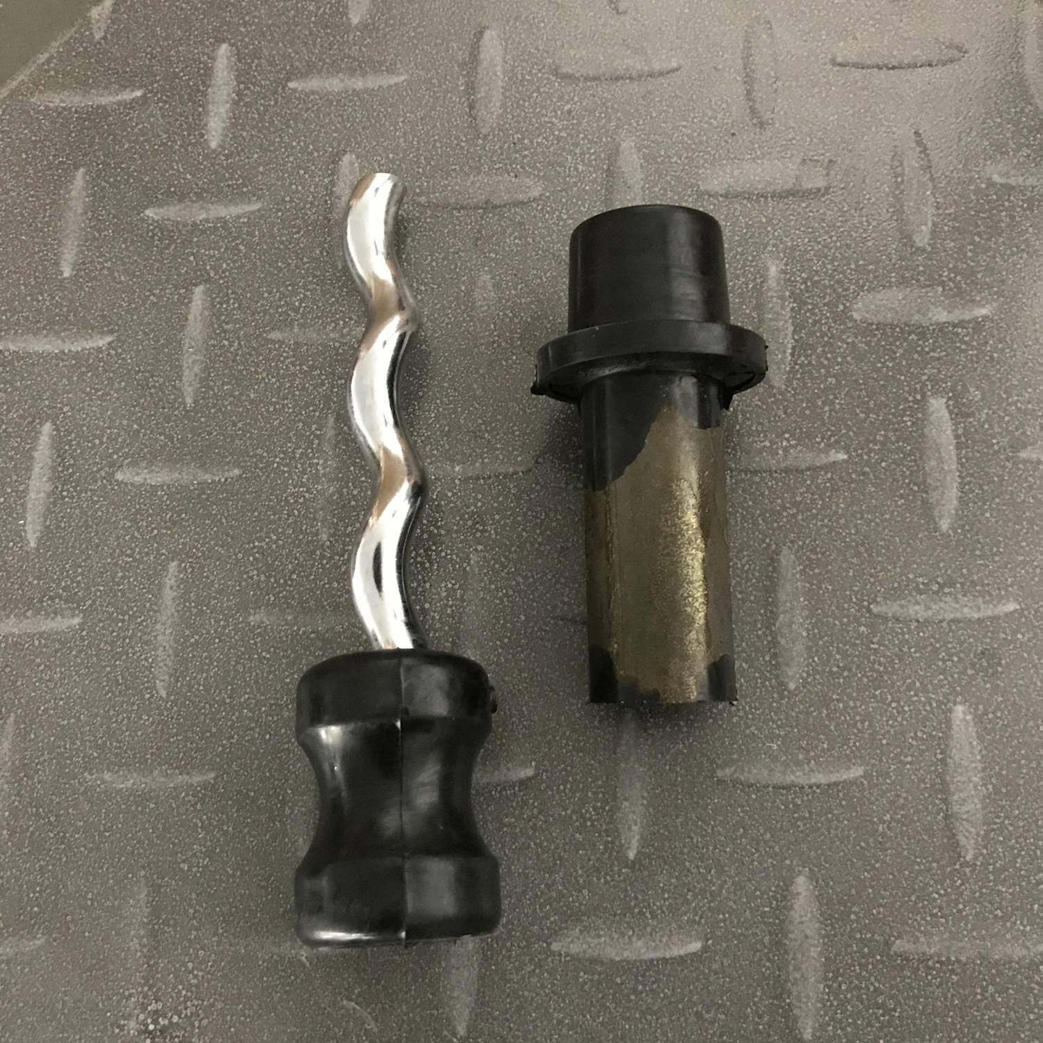 
 JILU 3 дюймов 600 Вт 120 м высоконапорный bldc насос шнекового типа солнечной одновинтовой насос Солнечный водяной насос  