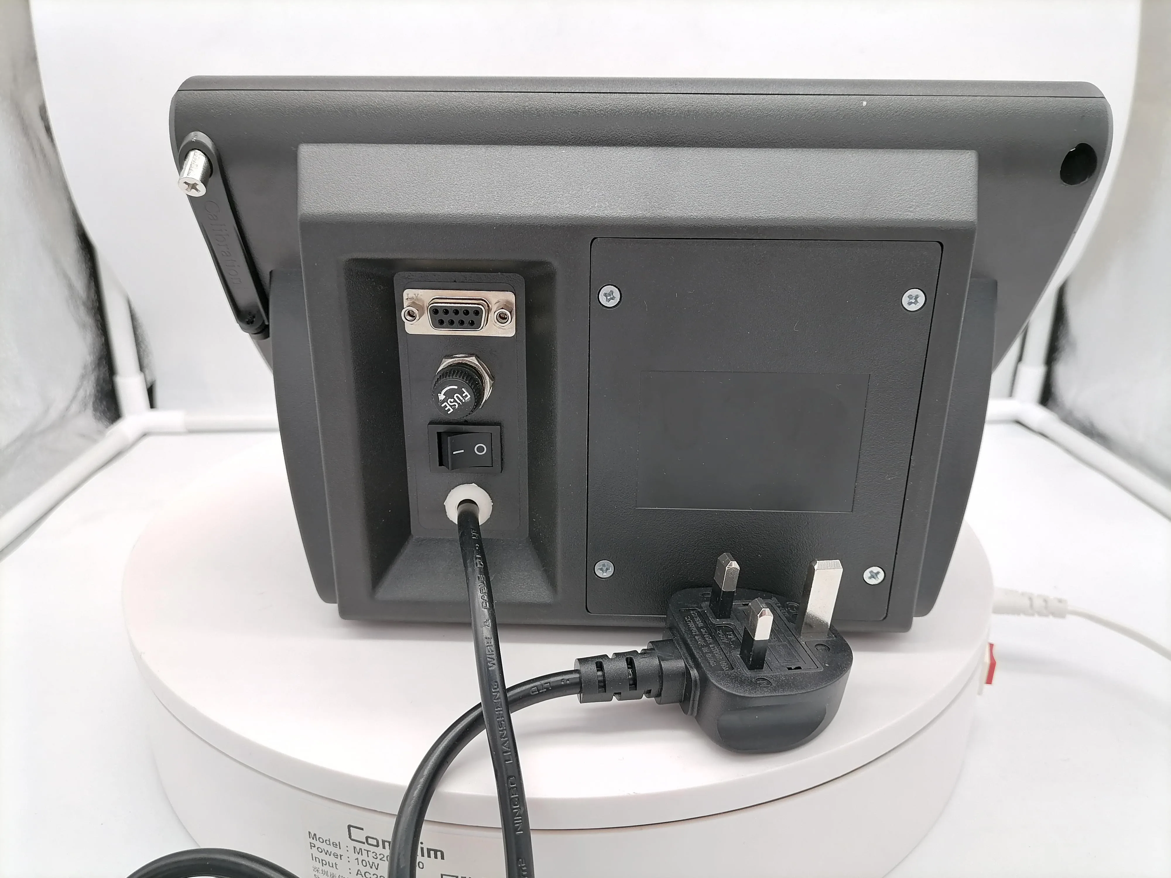 XK3190-A12E ブラックプラスチック製計量指示計 RS232対応