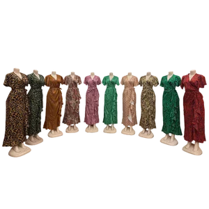 New Style Wholesale Summer V-neck Belted Slim-fit Casual Women's Short-sleeved Printed Dress