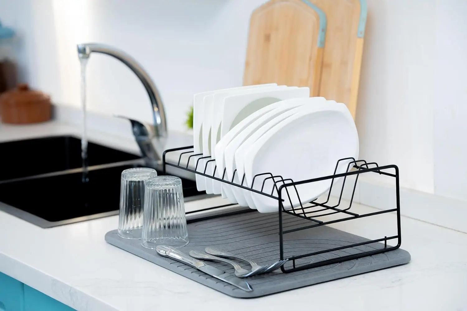 Wholesale Cheap Custom Stone Dish Drying Mat for Kitchen Counter Super Absorbent Fast Drying Diatomaceous Earth Dish Drying Mat