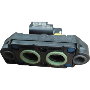 High Quality Original Dongfeng Truck Z15N Natural Gas Engine Parts New DNF Sensor EGR Differential Pressure Sensor 4384687