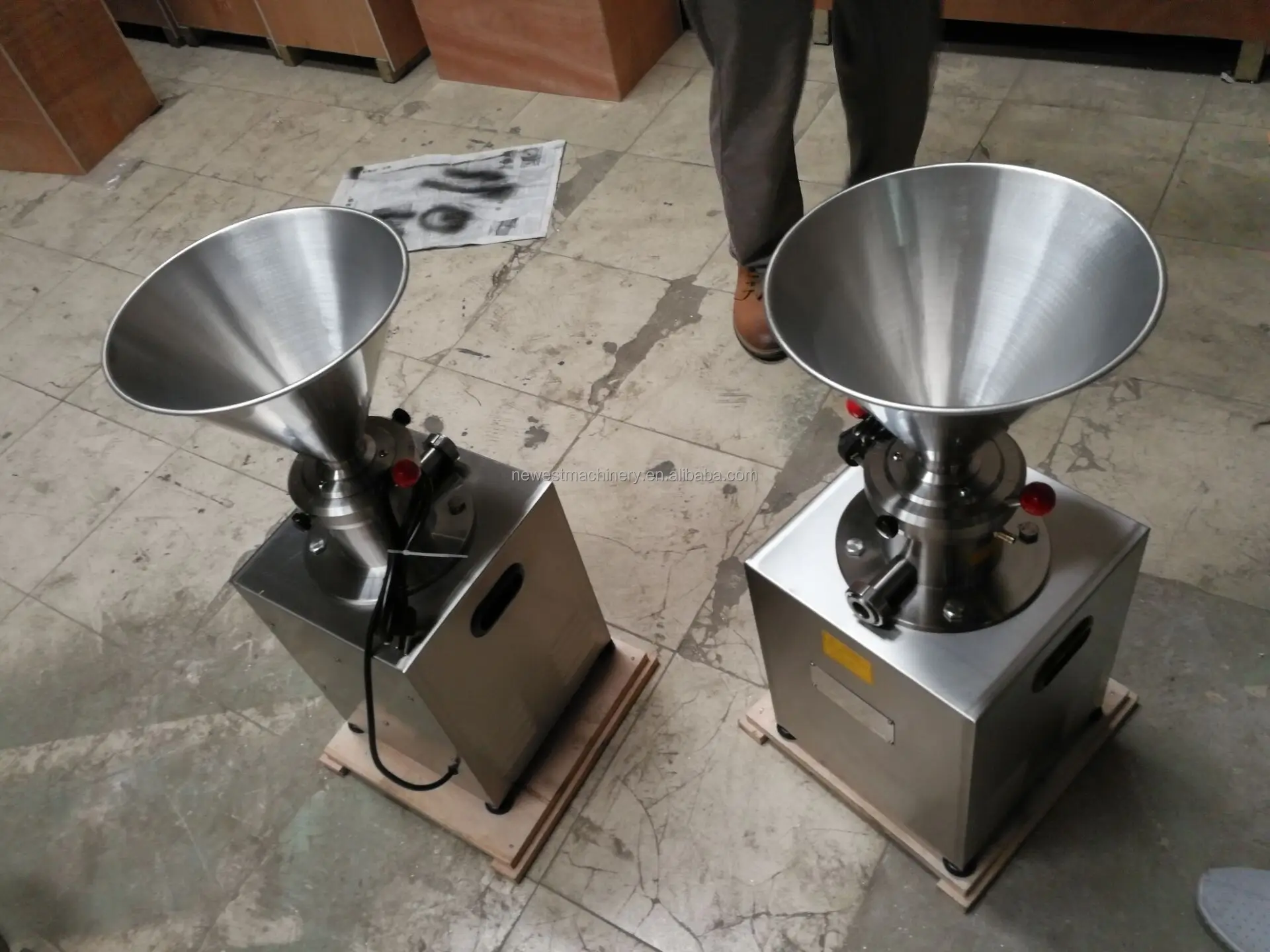 304 Stainless Steel Automatic Nuts Paste Making Machine Colloid Mill