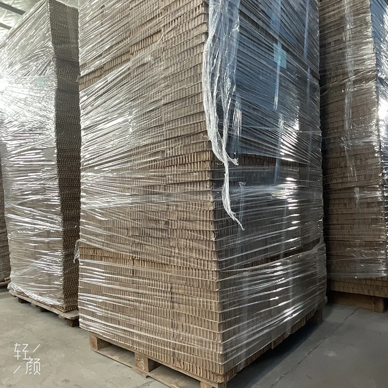 Lightweight Kraft Corrugated 48