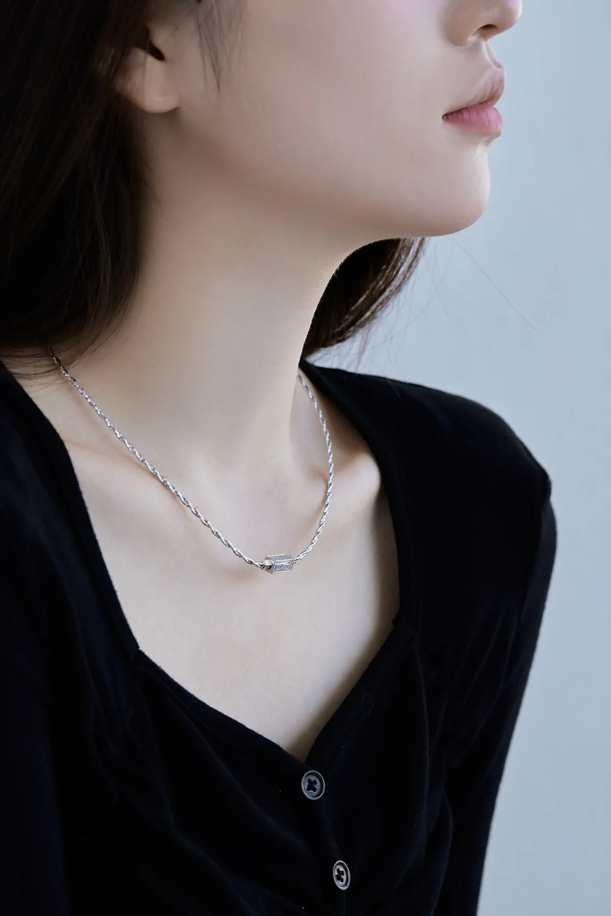 KAKODIY Minimalist Neck Prata Para Women Twisted Chain 925 Sterling Silver Necklace Women Pendant detail 2