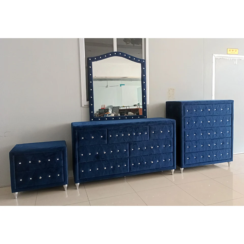 Italian Modern Design Velvet Chesterfield Soft Double Bed Luxury Bedroom Furniture Set Modern King Size Sleigh Bed| Alibaba.com Italian Modern Design Velvet Chesterfield Soft Double Bed Luxury Bedroom Furniture Set Modern King Size Sleigh Bed| Alibaba.com