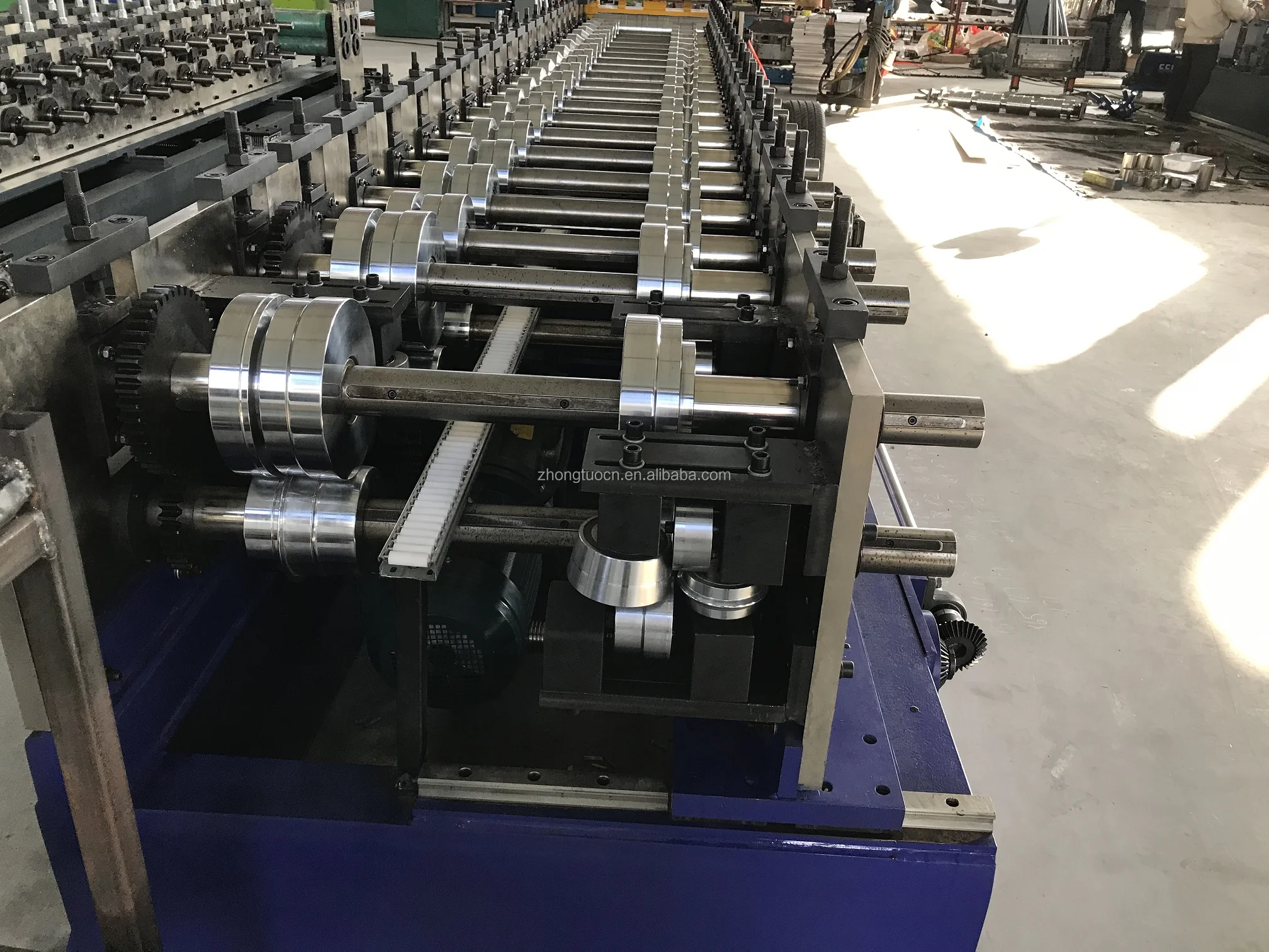 ZTRFM Profile Customized Provide OEM ODM  Roof & Wall Cladding Roll Forming Machine
