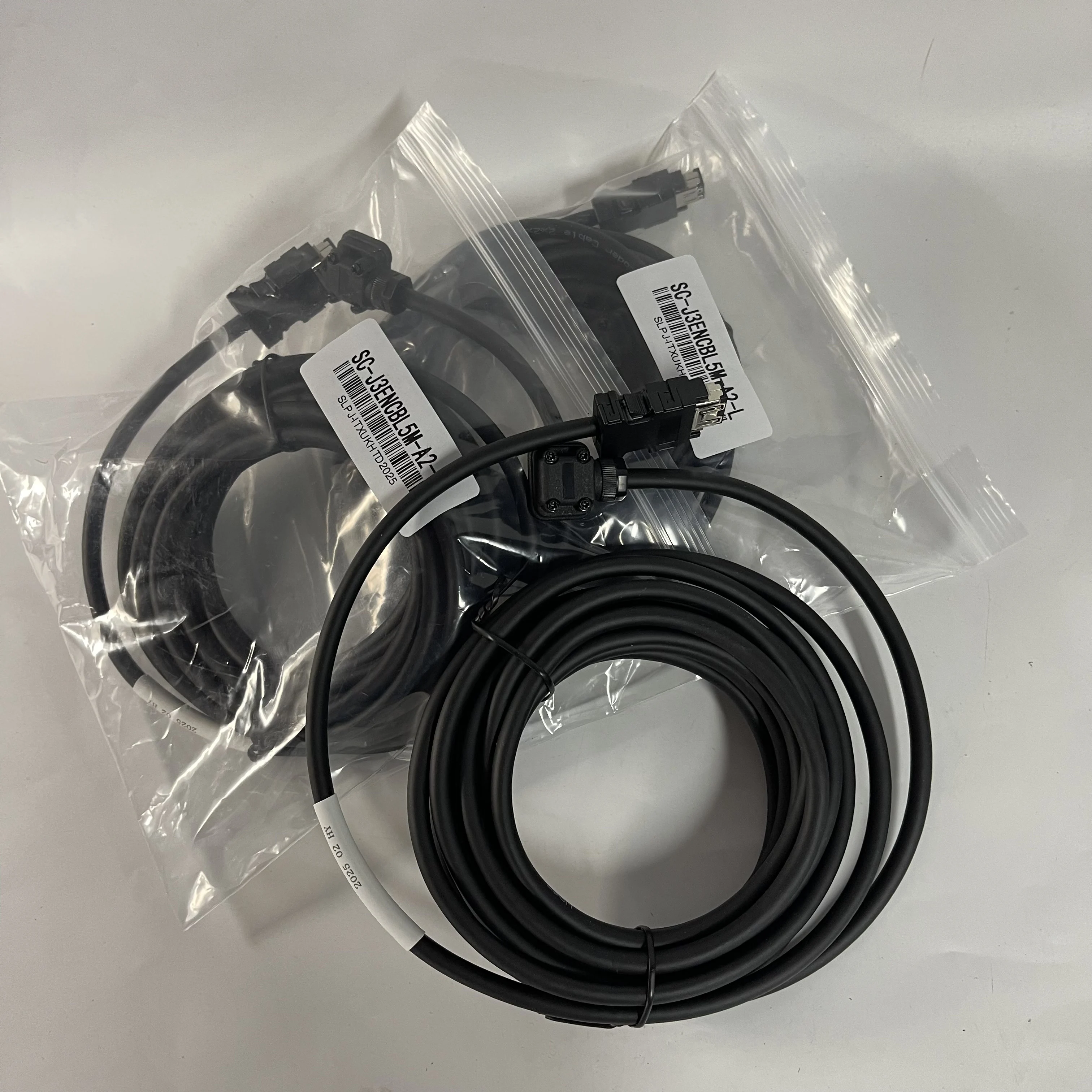 Mitsubishi Cable SC-J3ENCBL5M-A2-L