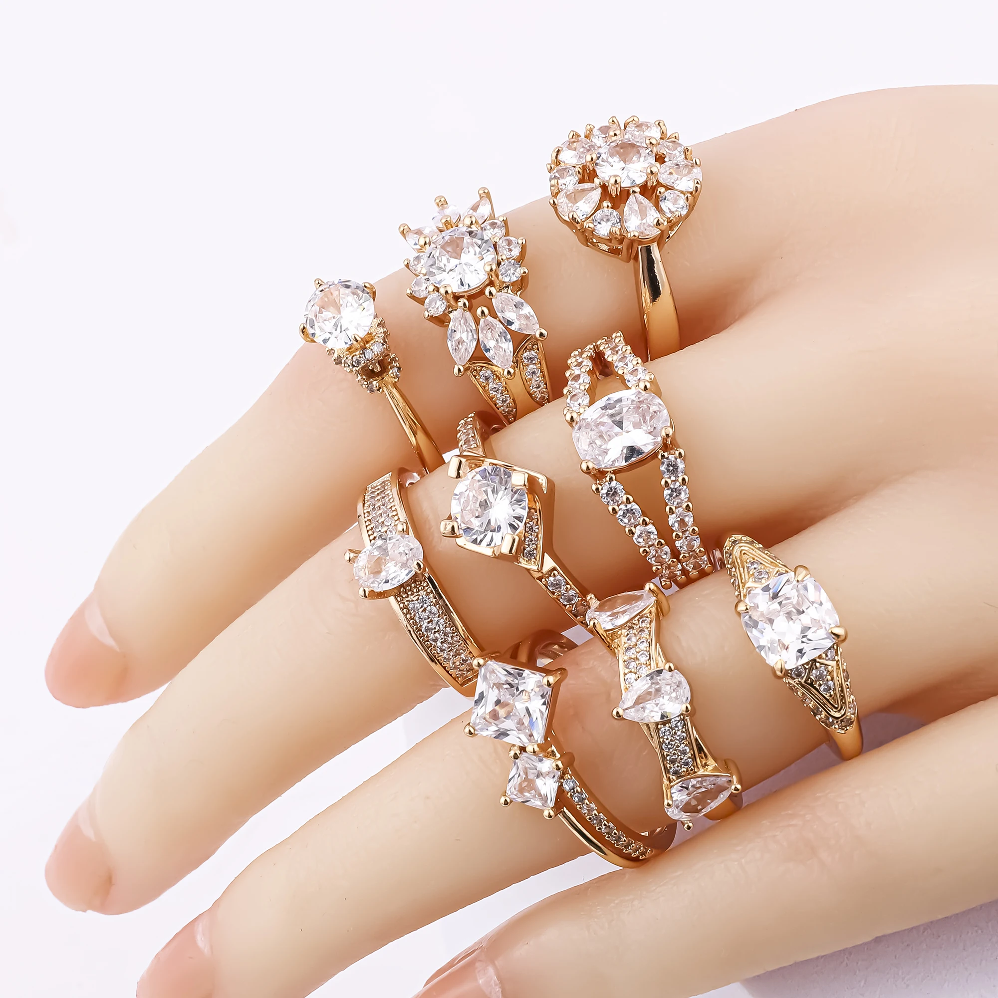 Wholesale Jewelry Party Engagement Wedding Fashion Rings Gold 18K Gold Plated Ring Cubic Zirconia Ring for Women