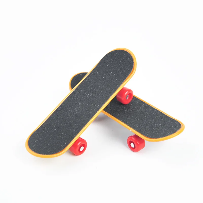 Pet Bird Toys Mini Training Skateboard Toy Mini Slide Plate for Budgies Parakeet Funny Toy Intelligence Bird Accessories