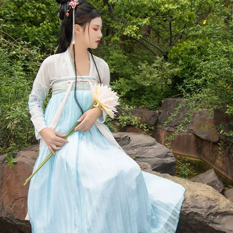 dinasty ancient beautiful fairy	blue traditional Customized embroidered hanfu traditional