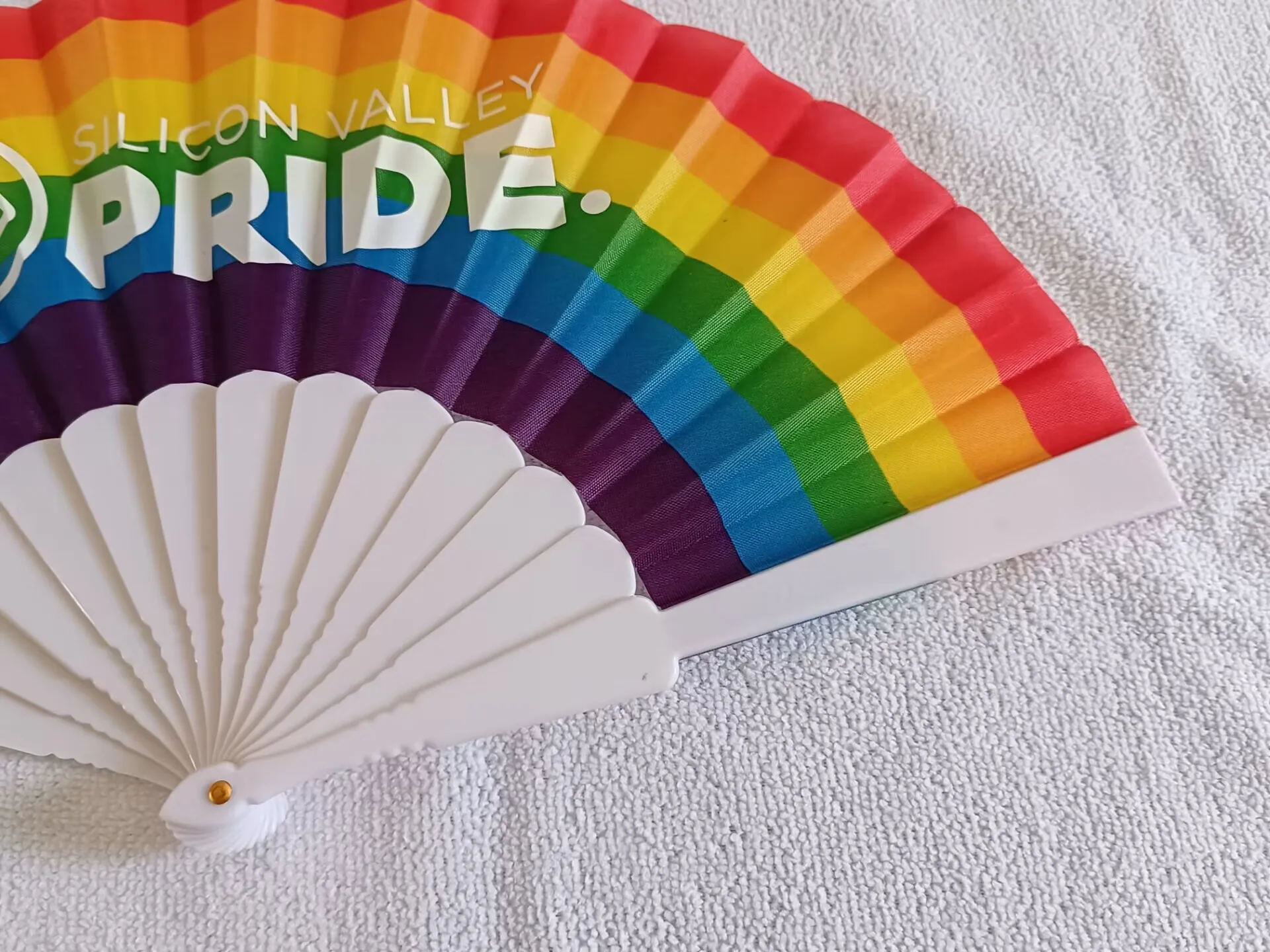 Custom Logo Rainbow Hand Fans Gay Pride Fans Rainbow LGBT Party Decoration Folding Hand Fan