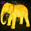 สีเหลือง