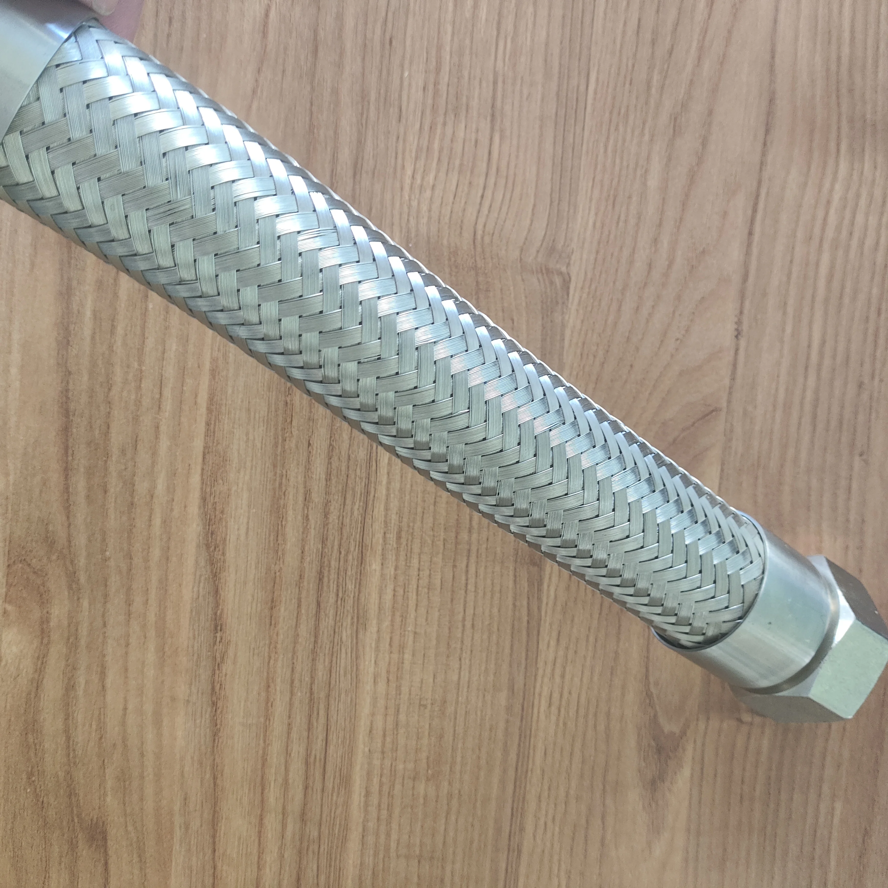 High Quality High Temperature Resistance Corrosion Braided Stainless Steel Threaded Flexible Metal Corrugated Hose