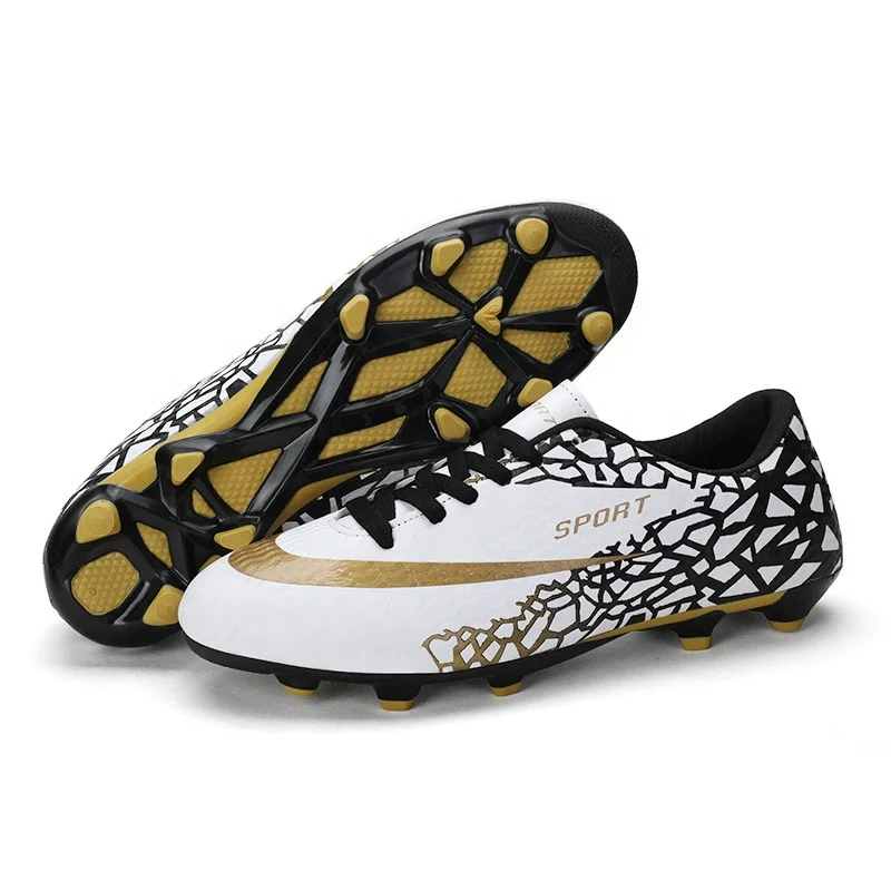 Amazon.com: YEFDG - Botas de fútbol para hombre, zapatos de fútbol, zapatos  de punta, cómodos para adultos, atléticos al aire  libre/interior/competición/entrenamiento : Ropa, Zapatos y Joyería
