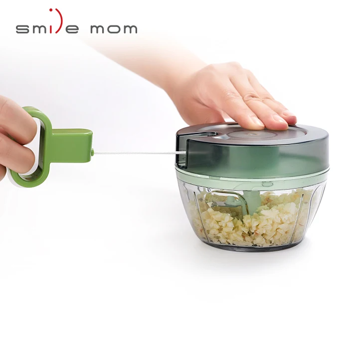 High Quality Quick Magic Mini Plastic Manual Pull Onion Vegetable Chopper Fashion Home Use Salad and Vegetable Tools