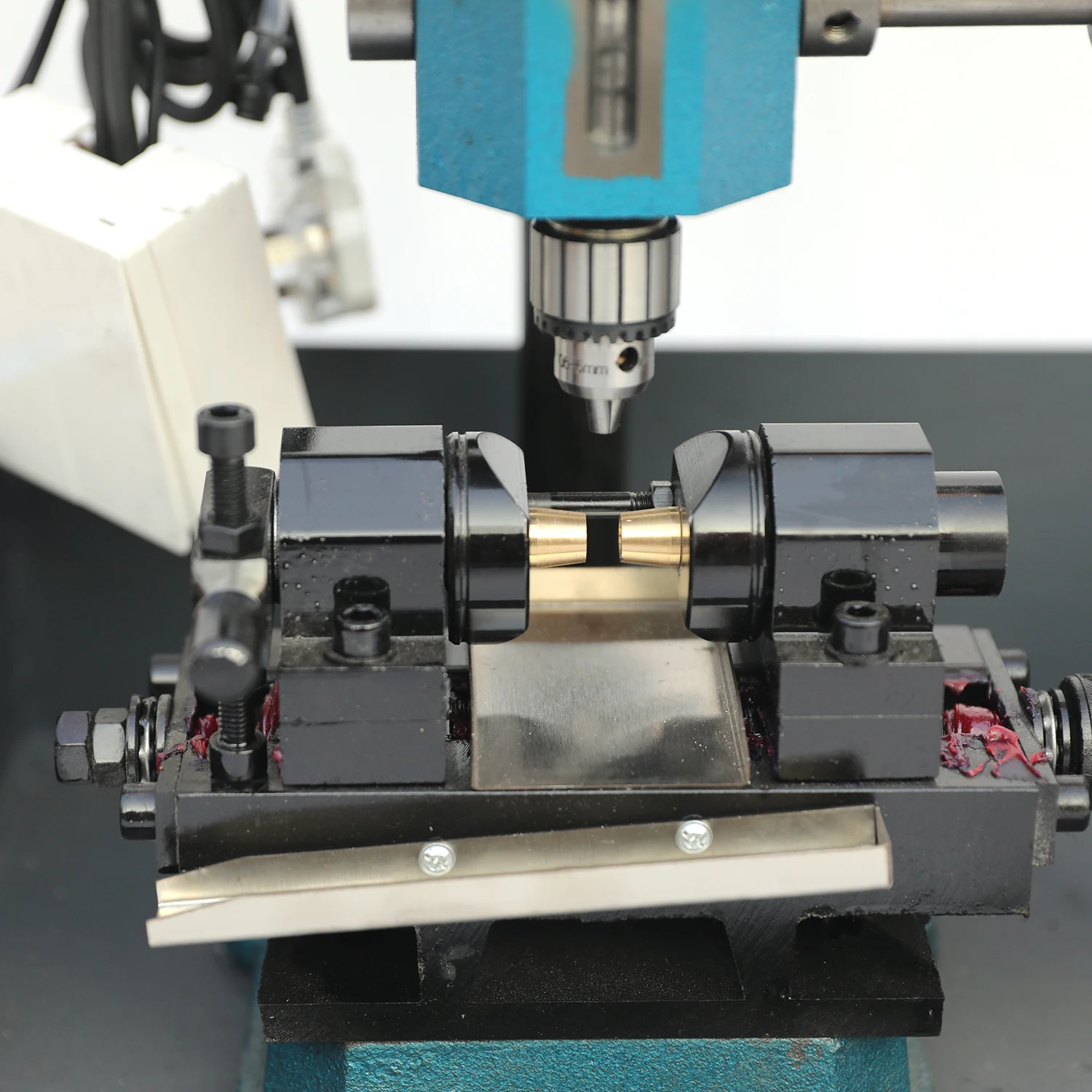 Kinway Precise Drilling for Shell Coral Amber Jade Stone Pearl Drilling Machine Gemstone Bead Jade Bead Drilling Hole Machine