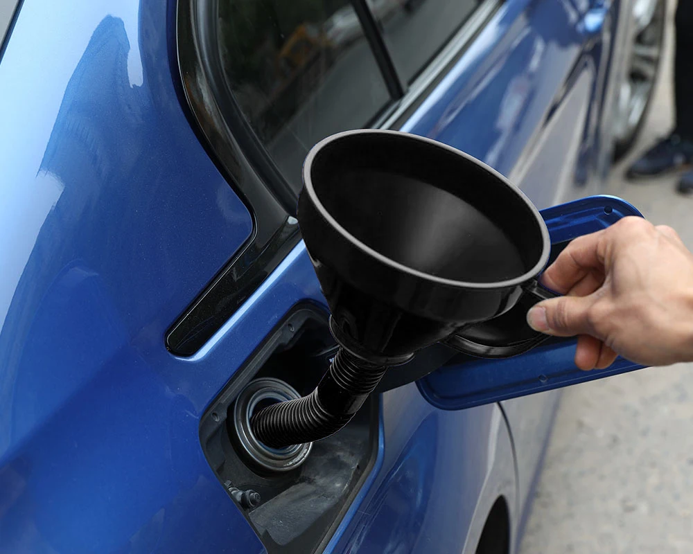 QM Высокое качество 16 5 см удлинительная гибкая труба пластиковая Автомобильная моторная масляная Воронка с фильтром