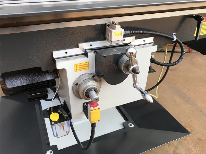 Ручной фрезерный станок по колено X6036