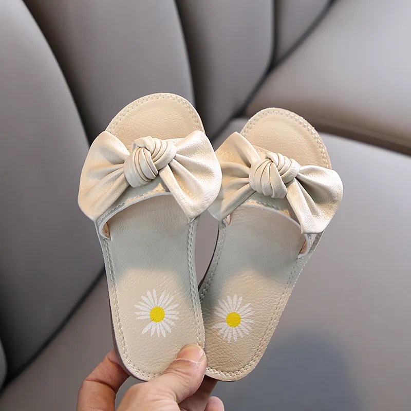 Лидер продаж; Модная Розовая обувь для маленьких девочек с бантом и ромашками; Милые детские тапочки для девочек