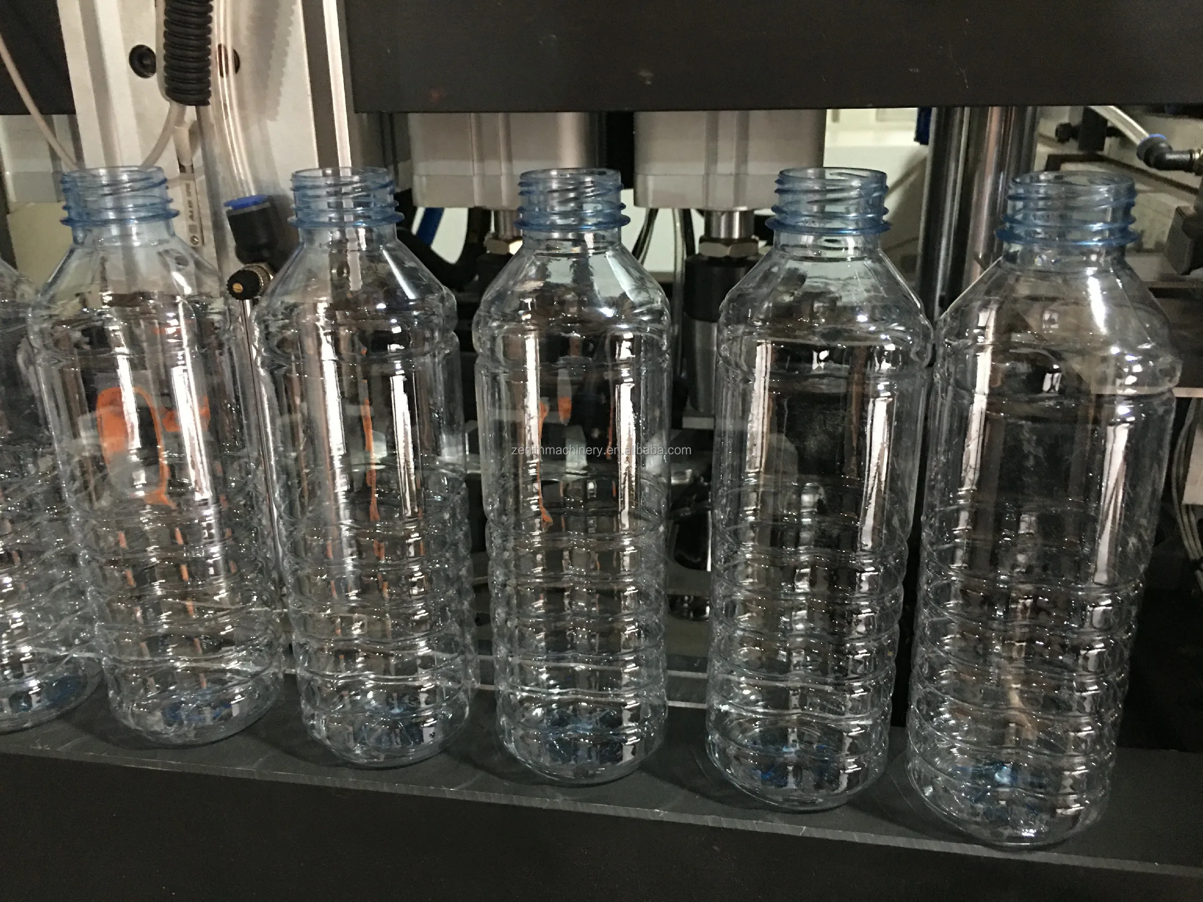 Automatic 4cavity 3200bph Pet Bottle Blowing Machine Buy Bottle